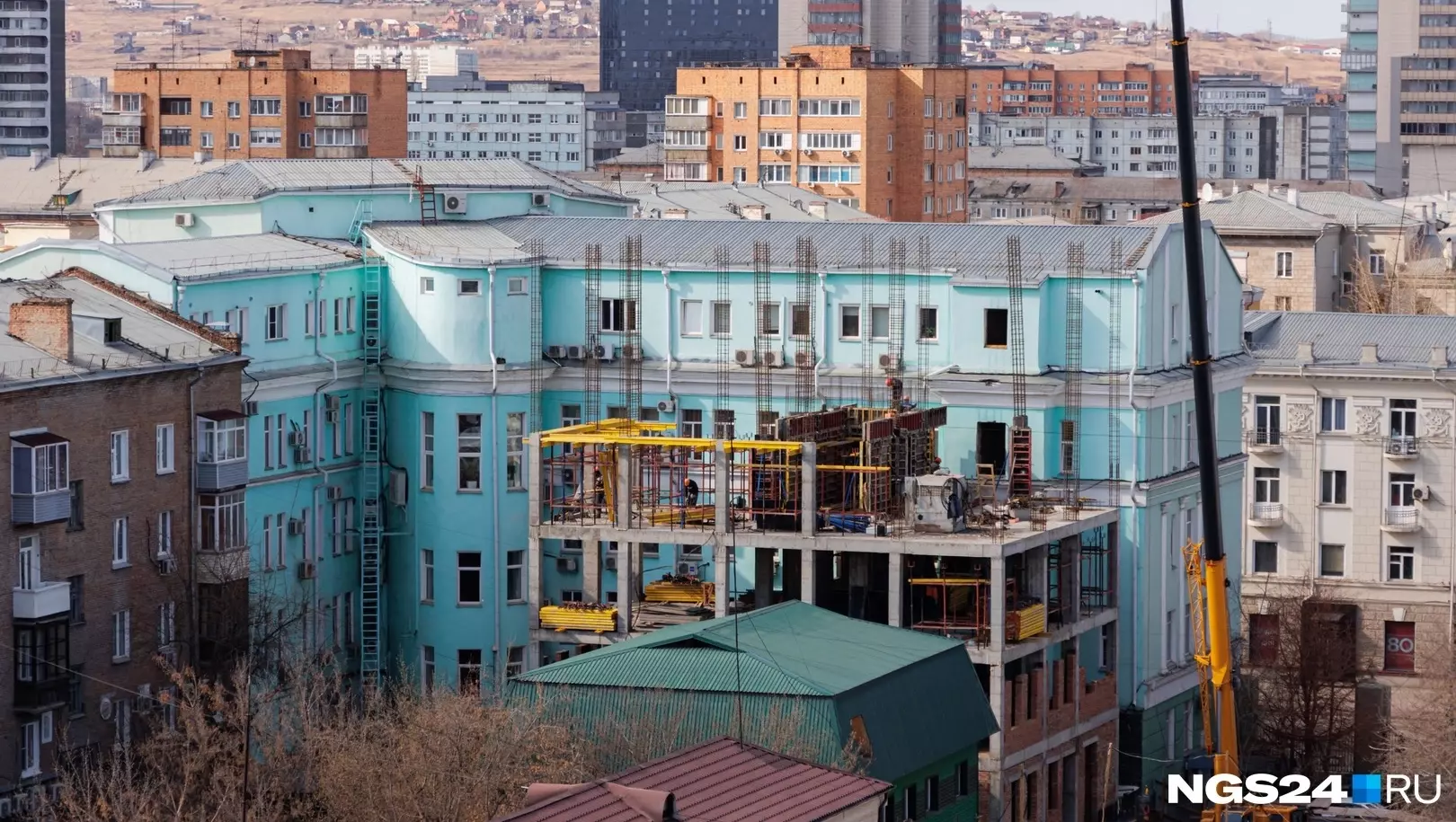 В центре Красноярска к министерству финансов пристроят новое здание